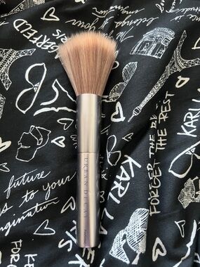 Urban Decay Silver Handle Powder Brush with Rose-Tinted Bristles